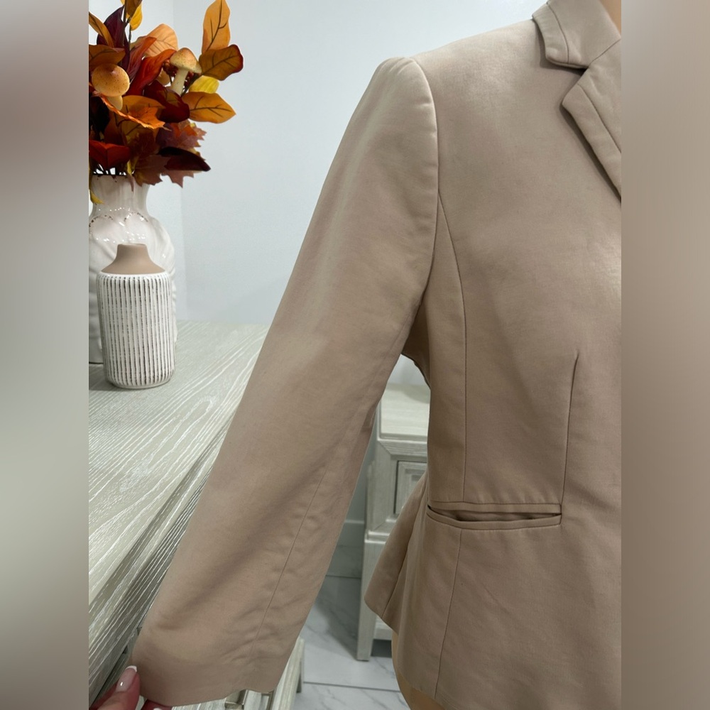 The Limited Women's Tan Blazer - Picture 6 of 15